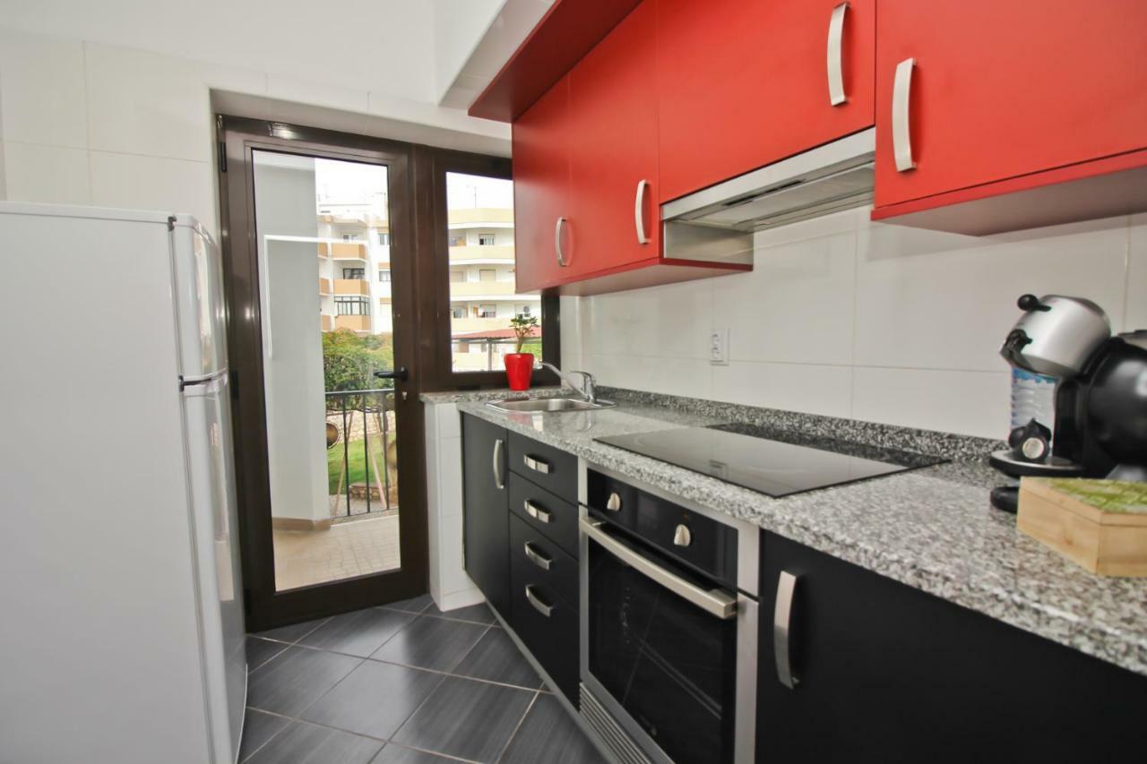 Urban Art Apartment *